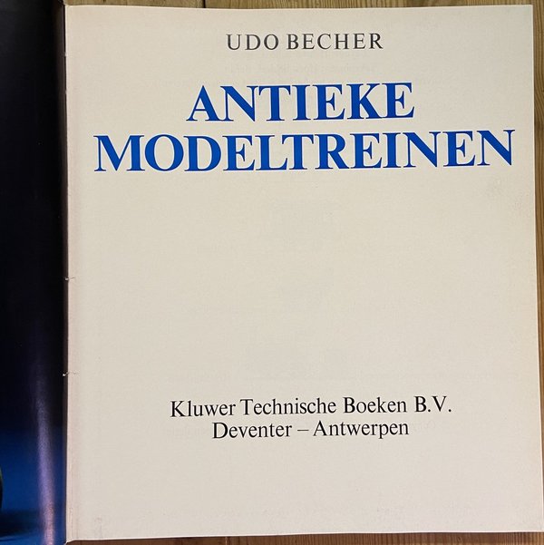 Antieke modeltreinen - Udo Becher.